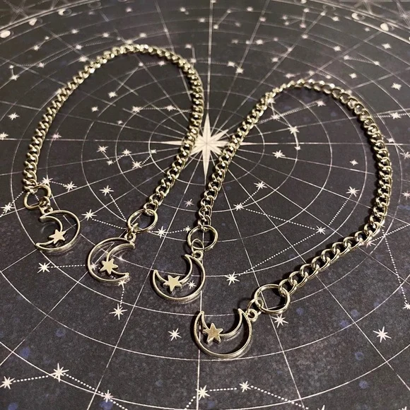 Silver Moon & Star Charm Anklet Chains for Boots & Skates - Picture 2 of 5